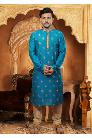 Blue Color Slub Silk And Poly Fabric Kurta Set